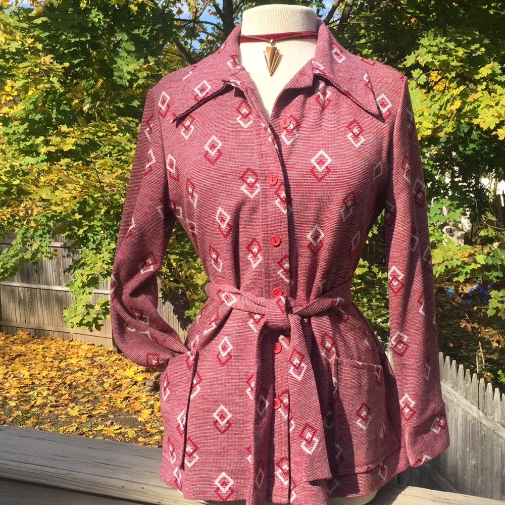 Vintage maroon fall button-up